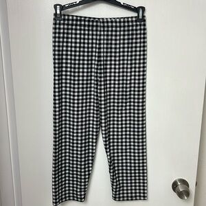 Black & white Glen Plaid capri leggings Elastic waistband, GUC